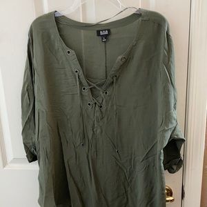 LADIES a.n.a top xl
